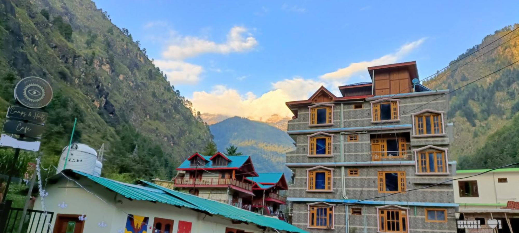 Hotel Dog N Hill Kasol Exterior foto