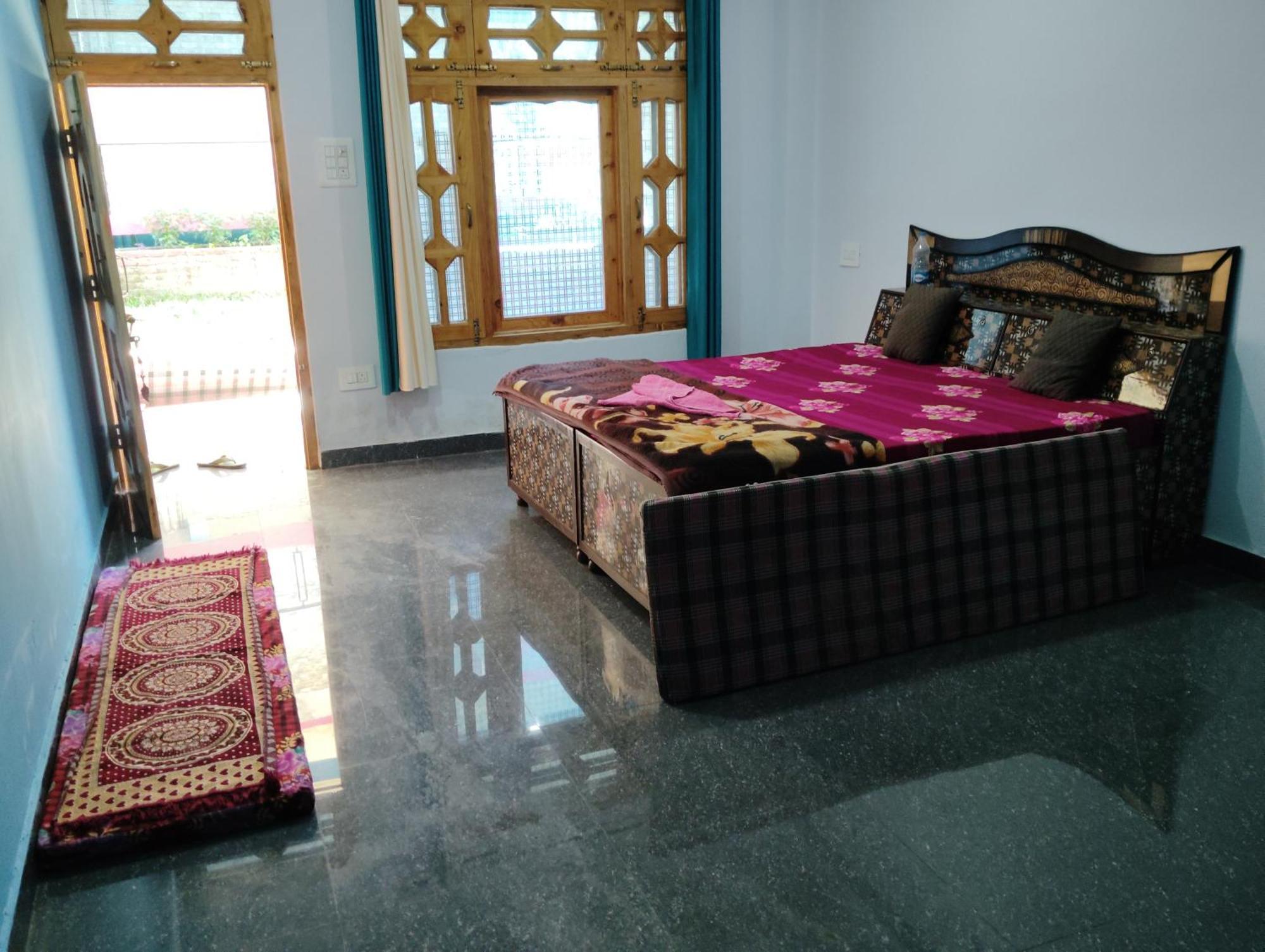 Hotel Dog N Hill Kasol Exterior foto