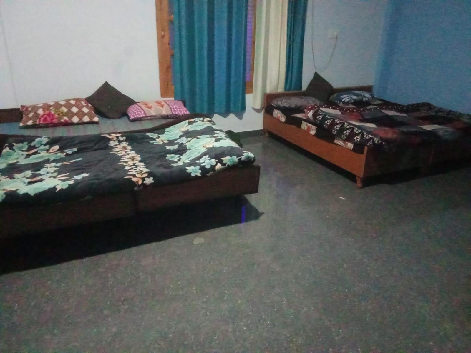 Hotel Dog N Hill Kasol Exterior foto
